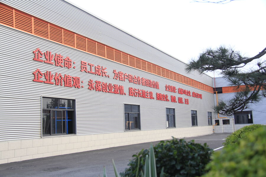 Sichuan Xindafu Door Industry Co., Ltd. manufacturer production line